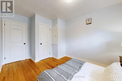 19 Douglas Road, Hamilton, ON - Indoor Photo Showing Bedroom