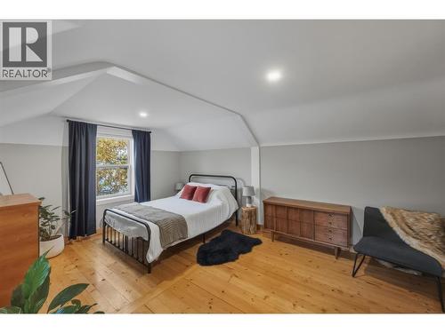 1273 Killarney Street, Penticton, BC - Indoor Photo Showing Bedroom
