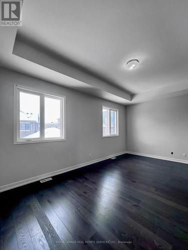 1215 Dartmouth Crescent, Oakville, ON - Indoor Photo Showing Other Room