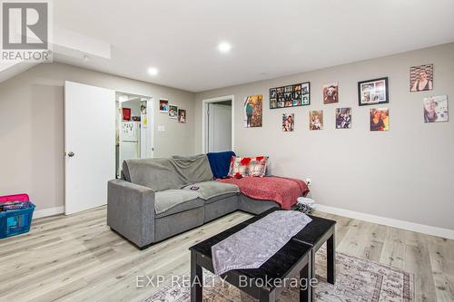 78 Sunset Trail, Toronto, ON - Indoor