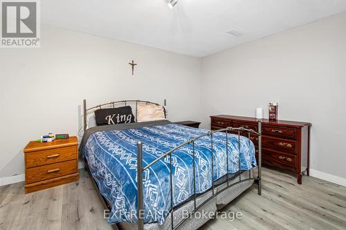 78 Sunset Trail, Toronto, ON - Indoor Photo Showing Bedroom