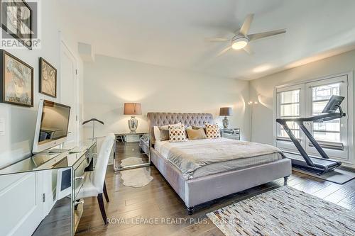221 Hanover Street, Oakville, ON - Indoor Photo Showing Bedroom