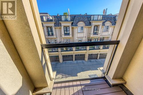 221 Hanover Street, Oakville, ON - Outdoor