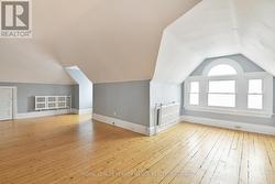 Apartment 3 living/dining rooms - 