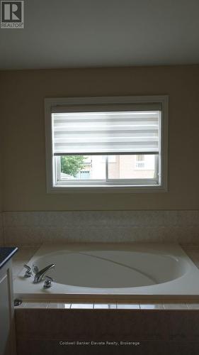 20 Goldnugget Road, Brampton, ON - Indoor Photo Showing Bathroom
