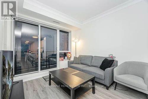 1207 - 18 Water Walk Drive, Markham, ON - Indoor Photo Showing Living Room