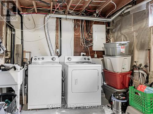64 - 2050 Upper Middle Road, Burlington, ON - Indoor Photo Showing Laundry Room