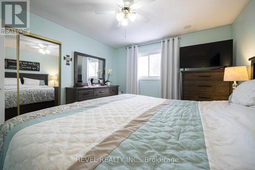 5 Burdock Boulevard, Brantford, ON - Indoor Photo Showing Bedroom