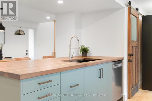 3350 Highway 56, Hamilton, ON - Indoor Photo Showing Kitchen