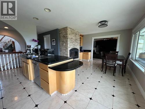 3380 Neid Road, Kelowna, BC - Indoor