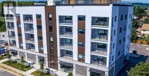 405 - 4514 ONTARIO STREET  Lincoln, ON L3J 2J4