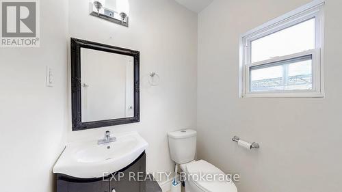 78 Martimas Avenue, Hamilton, ON - Indoor Photo Showing Bathroom