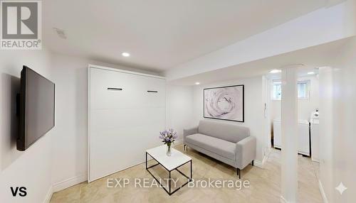 78 Martimas Avenue, Hamilton, ON - Indoor