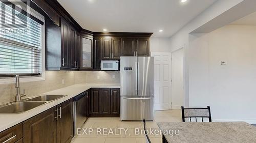 78 Martimas Avenue, Hamilton, ON - Indoor Photo Showing Kitchen With Stainless Steel Kitchen With Double Sink With Upgraded Kitchen