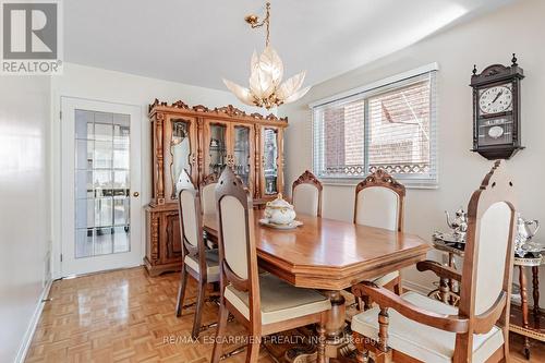 267 Macedonia Crescent, Mississauga, ON - Indoor Photo Showing Dining Room