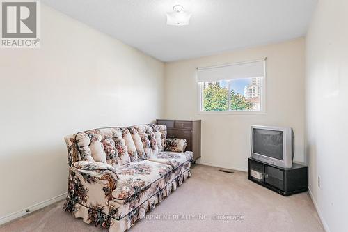 267 Macedonia Crescent, Mississauga, ON - Indoor