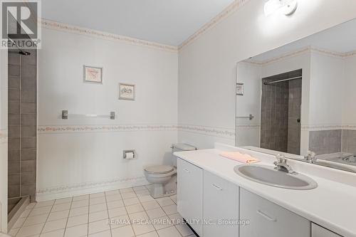 267 Macedonia Crescent, Mississauga, ON - Indoor Photo Showing Bathroom