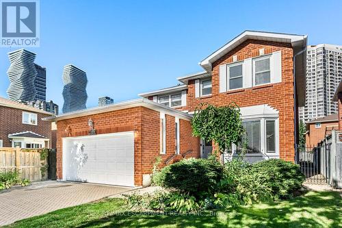267 Macedonia Crescent, Mississauga, ON - Outdoor