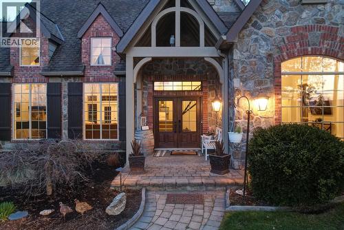 2957 Harvard Road, Kelowna, BC - Outdoor