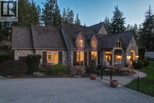 2957 Harvard Road, Kelowna, BC - Outdoor