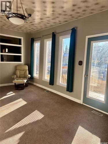 210 South Avenue E, Hafford, SK - Indoor Photo Showing Other Room