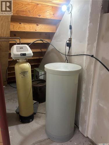 210 South Avenue E, Hafford, SK - Indoor Photo Showing Basement