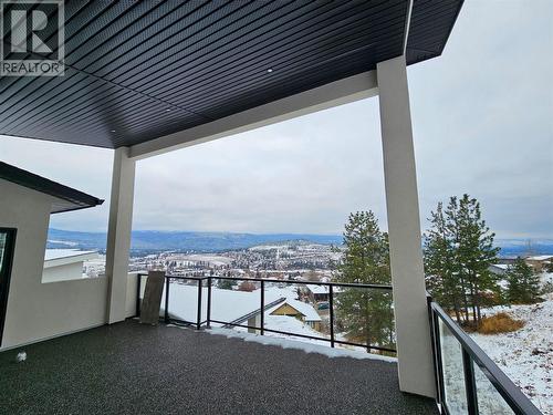 1122 Carnoustie Drive, Kelowna, BC - Outdoor With View With Exterior