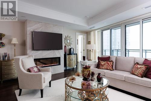 1802 - 2060 Lakeshore Road, Burlington, ON - Indoor Photo Showing Living Room With Fireplace