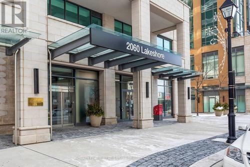 1802 - 2060 Lakeshore Road, Burlington, ON - Outdoor With Facade