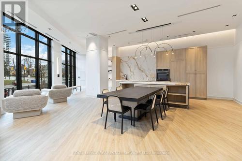 1109 - 2088 James Street, Burlington, ON - Indoor