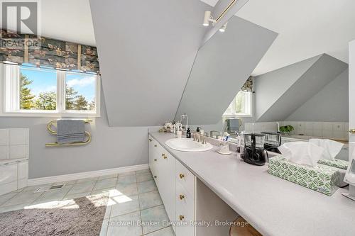 14294 Winston Churchill Boulevard, Caledon, ON - Indoor Photo Showing Bathroom