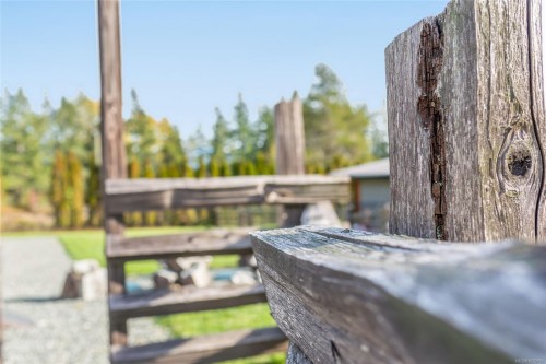 6373 Salal Rd, Port Alberni, BC 