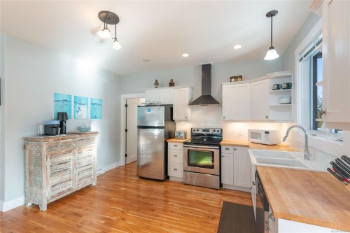 6373 Salal Rd, Port Alberni, BC 