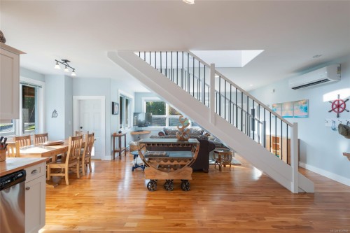 6373 Salal Rd, Port Alberni, BC 