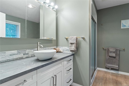 1356 Meadowood Way, Qualicum Beach, BC 