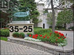 1516 - 25 KINGSBRIDGE GARDEN CIRCLE  Mississauga, ON L5R 4B1
