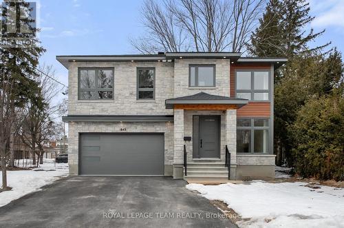 845 Melfa Crescent, Ottawa, ON - Outdoor With Facade