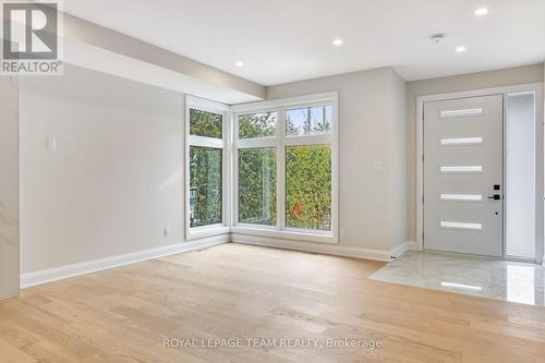 845 Melfa Crescent, Ottawa, ON - Indoor Photo Showing Other Room