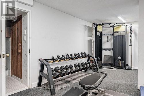 1108 - 3590 Kaneff Crescent, Mississauga, ON - Indoor