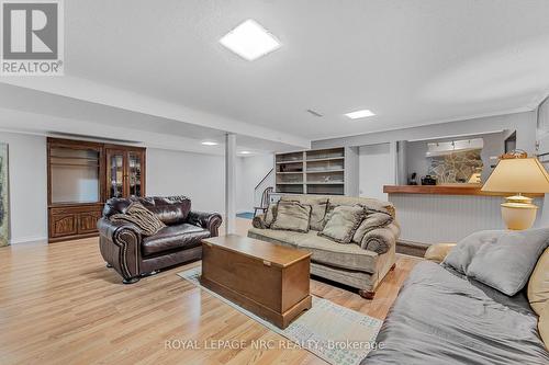 6 Maplewood Drive, St. Catharines (Vine/Linwell), ON - Indoor Photo Showing Other Room