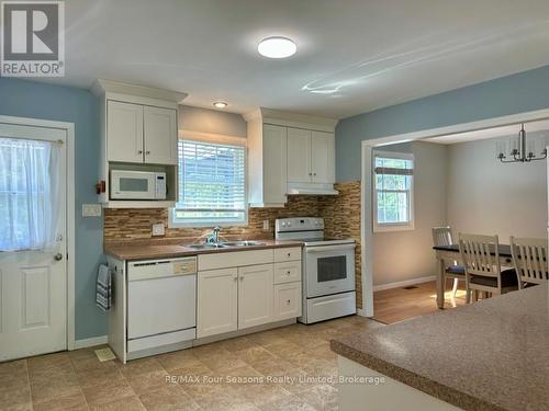 207 Christopher Street, Clearview (Stayner), ON - Indoor Photo Showing Kitchen With Double Sink