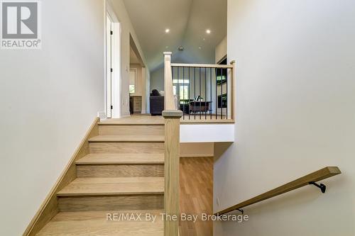 91 Summer View Avenue, Collingwood, ON - Indoor Photo Showing Other Room