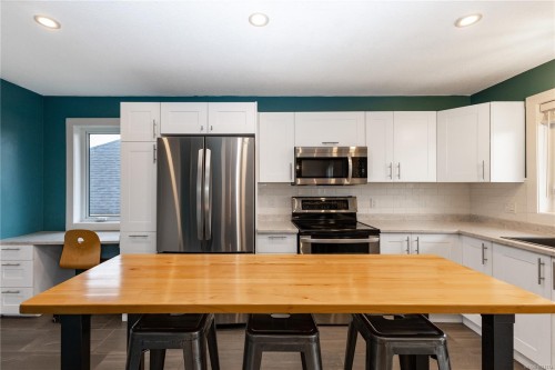 2330 Galerno Rd, Campbell River, BC 