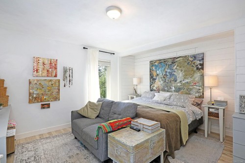 7703 Tozer Rd, Fanny Bay, BC 