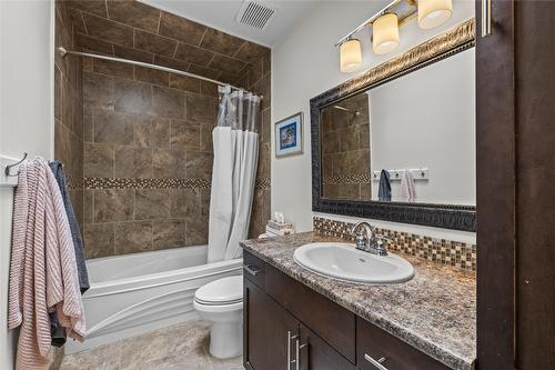 2395 Shannon Ridge Drive, West Kelowna, BC - Indoor Photo Showing Bathroom