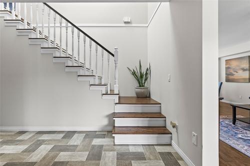 2395 Shannon Ridge Drive, West Kelowna, BC - Indoor Photo Showing Other Room