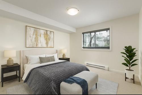 111-135 Ziprick Road, Kelowna, BC - Indoor Photo Showing Bedroom