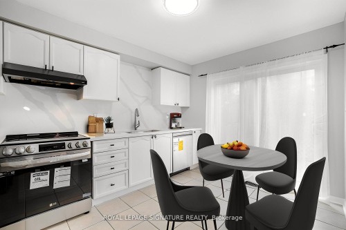 2291 Colbeck Street, Oakville, ON - Indoor