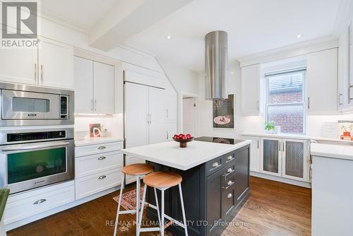22 Sharpe Street, Toronto, ON - Indoor Photo Showing Kitchen With Upgraded Kitchen