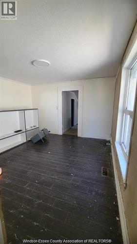 56 St George Street, Chatham, ON - Indoor Photo Showing Other Room